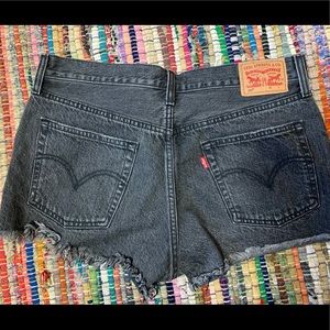 Black Levi’s Denim Shorts